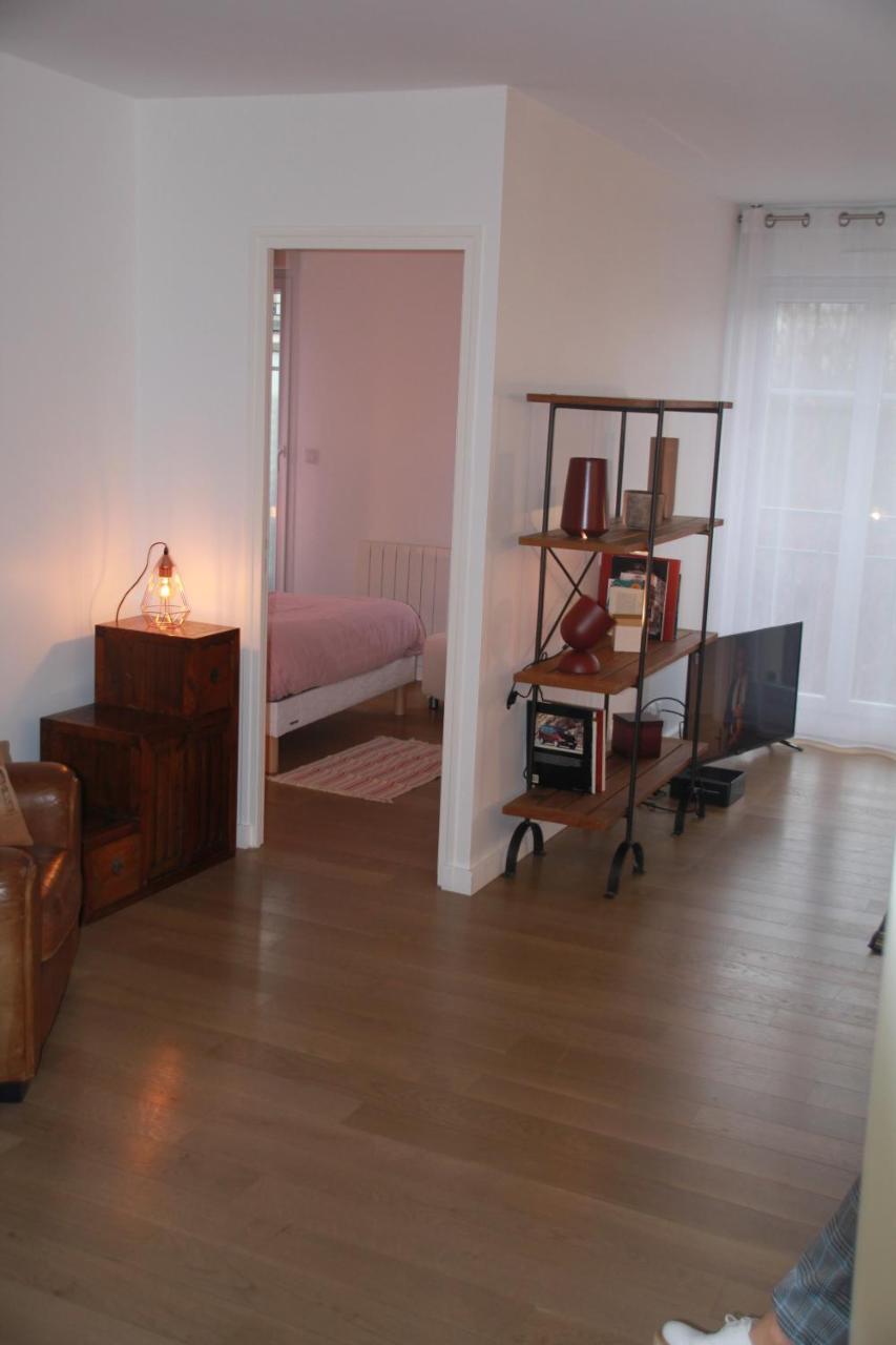 شيسي Disney Apart,3 Mn From Disney, 4Bedrooms, Double Free, Secured Parking,105 M2 المظهر الخارجي الصورة
